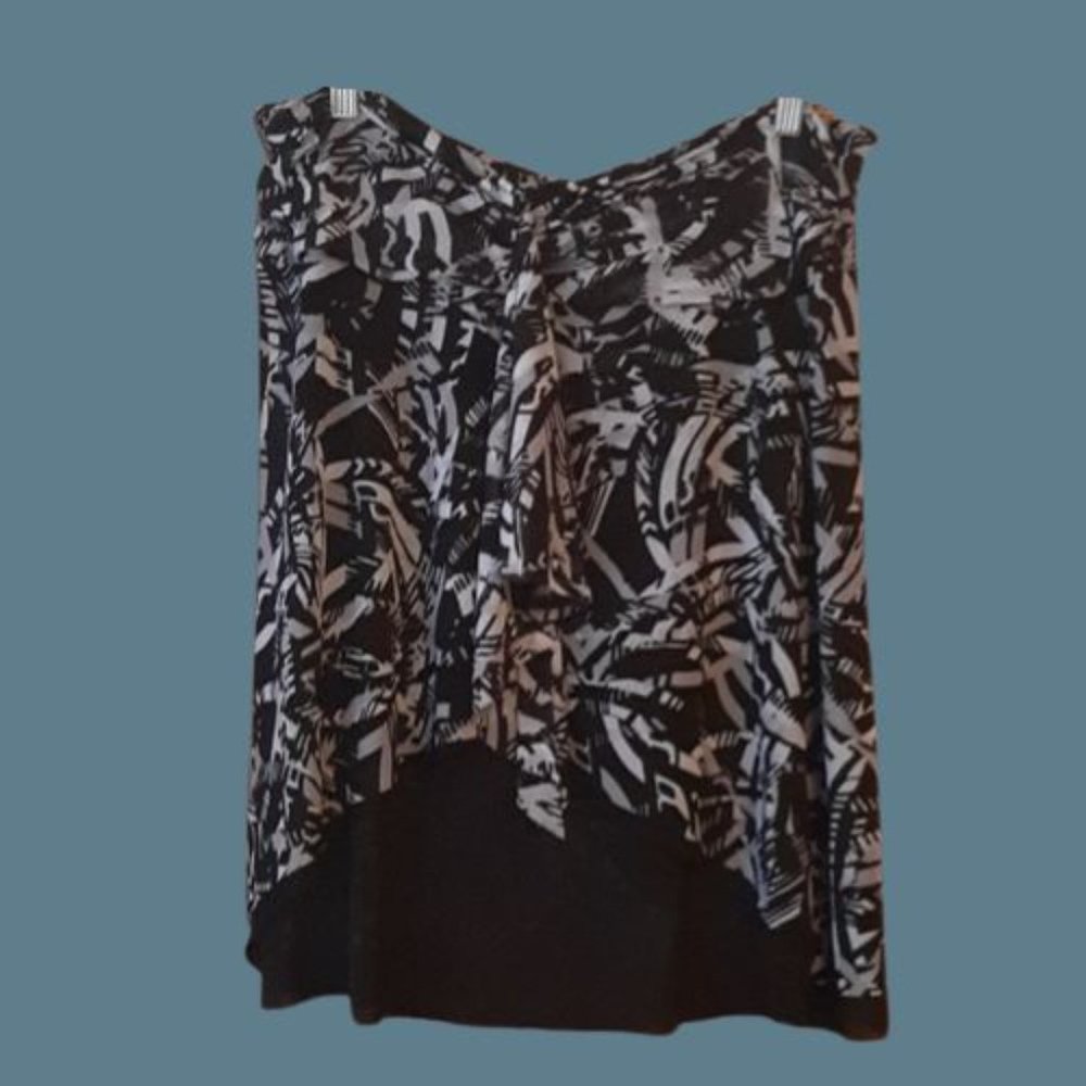 Vintage Y2K Profile by Gottex Mesh Skirt Size L Layered Black White Geometric